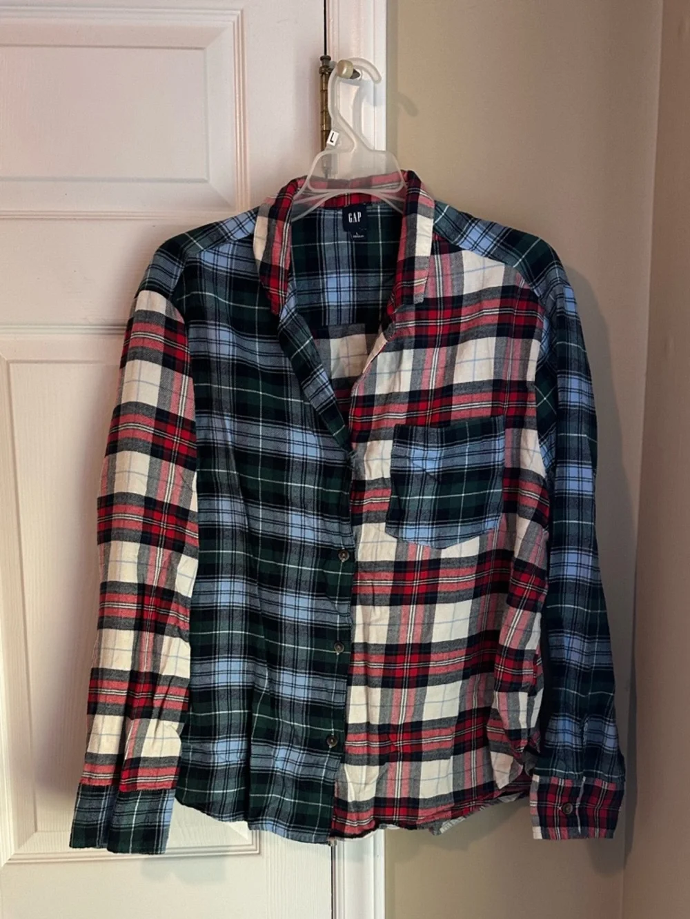 GAP Multi-Color Flannel Plaid Button-Up Shirt